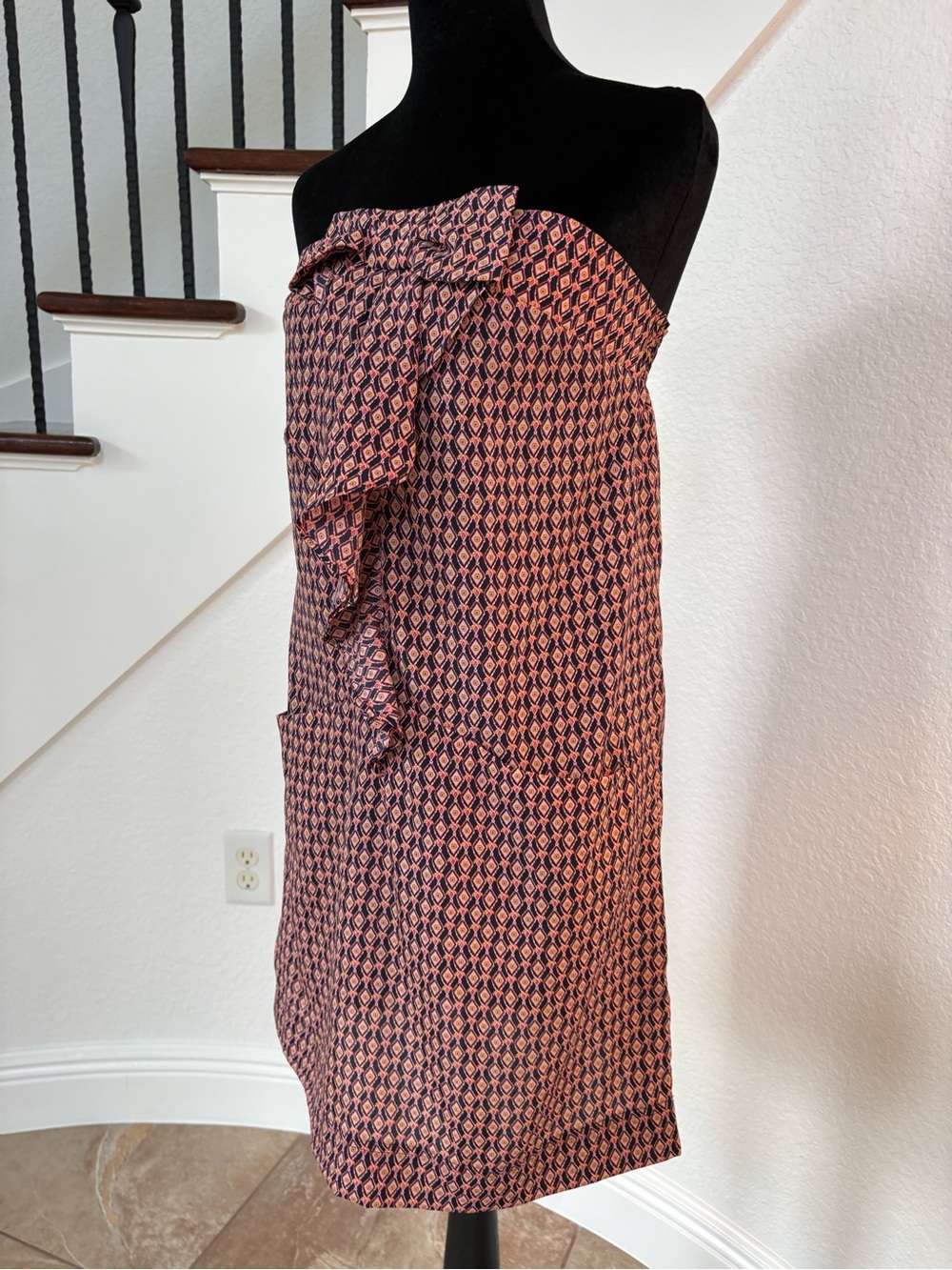 GAP Strapless Shift Dress in Peach and Navy Geo